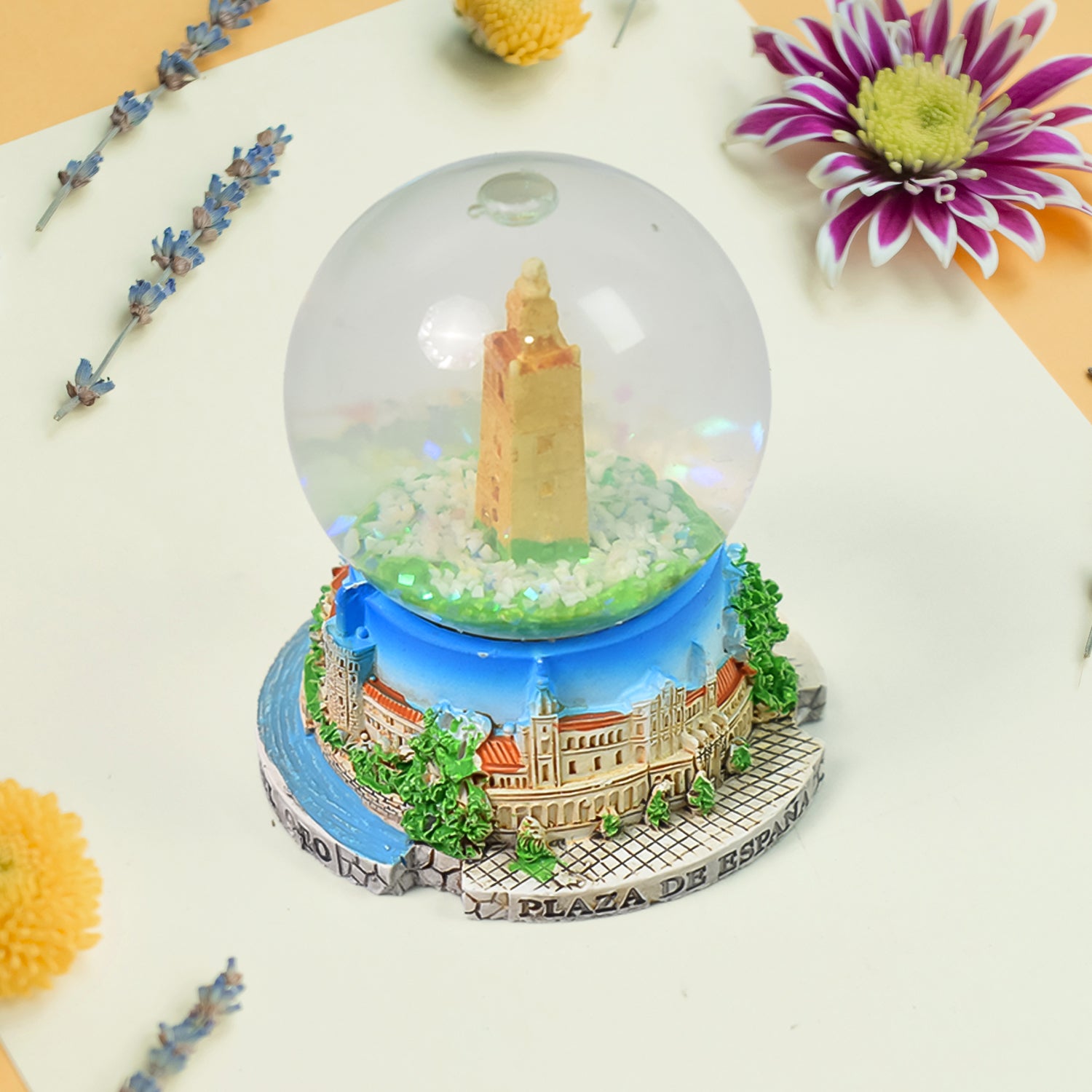 Snow Globes Souvenirs Desk Table Office Decoration (1 Pc)