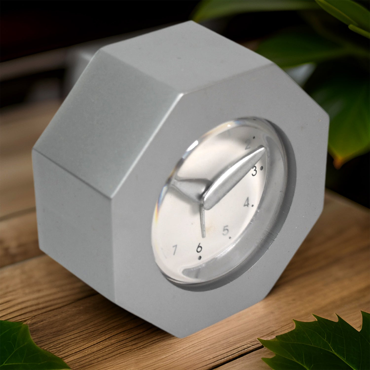 Desk Clock With Alarm Function